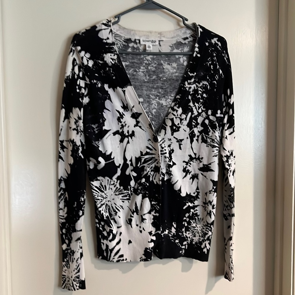 Women’s St Johns Bay size small